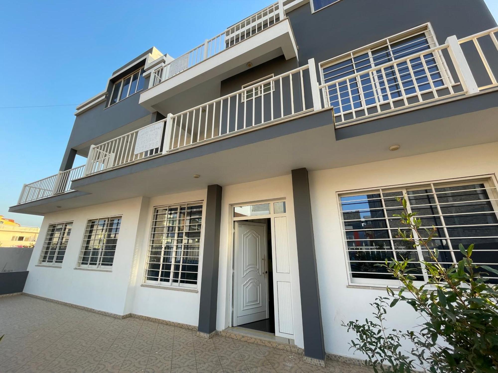 פראייה Villa Residencial Eunice מראה חיצוני תמונה
